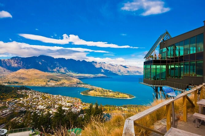 DISCOVER NEW ZEALAND